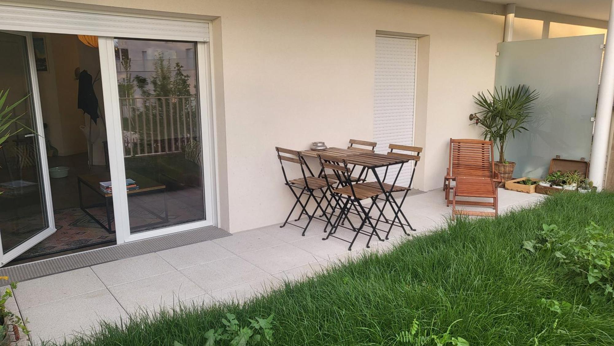 Appartement, Terrasse, Jardin, Parking Au Bord De Paris Noisy-le-Sec Exterior photo